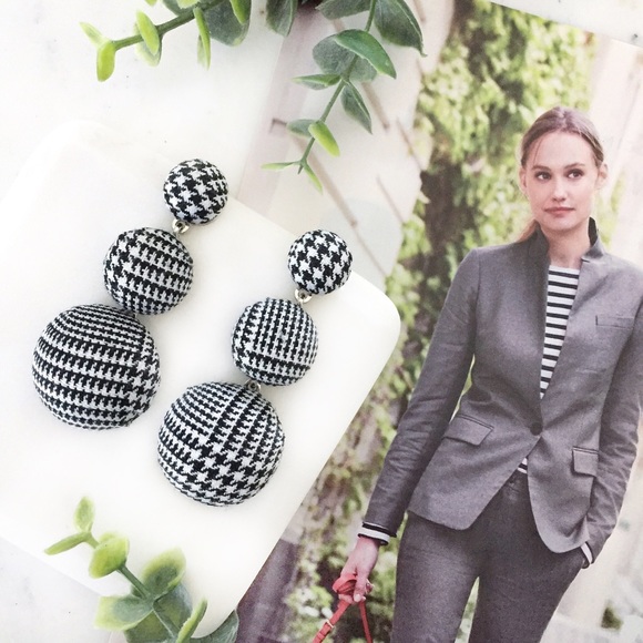 Erica Rose Jewelry - "Lizzie" Earrings || Black Houndstooth Bon Bon